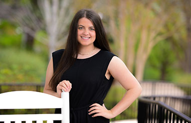 Headshot of Shea Labbato